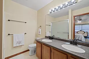 723 Silk Oak Ln, Crystal Lake, IL 60014 - Photo 12