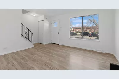 2033 Lioncrest Drive, Richton Park, IL 60471 - Photo 4