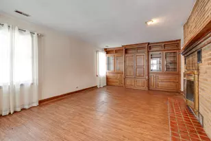 15983 W Wadsworth Rd, Wadsworth, IL 60083 - Photo 2