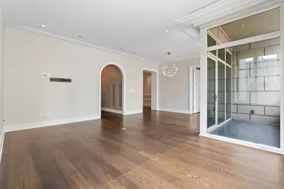 118 E Erie Street #18B, Chicago, IL 60611 - Photo 6