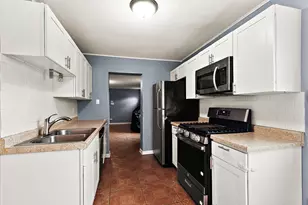 201 Kathlyn Pl, Joliet, IL 60436 - Photo 8