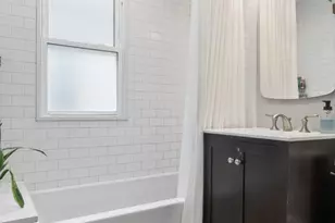 4848 W Grace St, Chicago, IL 60641 - Photo 8