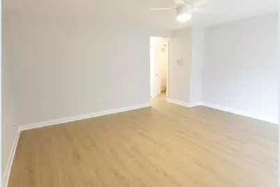 9813 Bianco Terrace #A, Des Plaines, IL 60016 - Photo 6