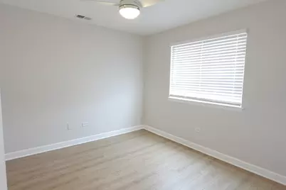 9813 Bianco Terrace #A, Des Plaines, IL 60016 - Photo 16