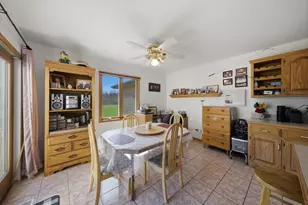 1549 Wayne Dr, Crete, IL 60417 - Photo 12