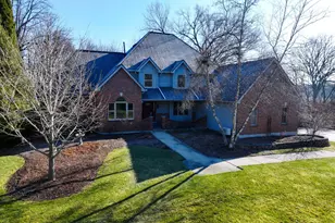 2108 Pringle Dr, Marengo, IL 60152 - Photo 2