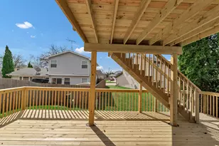 [Address not provided], Hoffman Estates, IL 60169 - Photo 4