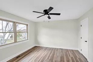 [Address not provided], Hoffman Estates, IL 60169 - Photo 20