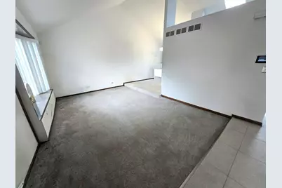 22709 Jamie Court, Richton Park, IL 60471 - Photo 6