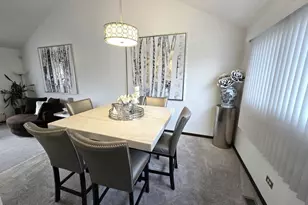 22709 Jamie Ct, Richton Park, IL 60471 - Photo 14