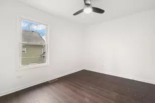 11217 S Eggleston Ave, Chicago, IL 60628 - Photo 8