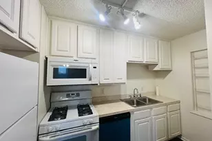 1750 N Marywood Ave, Aurora, IL 60505 - Photo 12