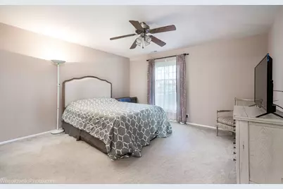 2950 Northampton Drive #B2, Rolling Meadows, IL 60008 - Photo 14