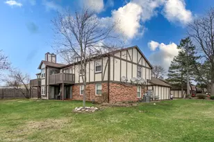 2950 Northampton Dr, Rolling Meadows, IL 60008 - Photo 32