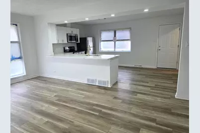 14716 Dorchester Avenue, Dolton, IL 60419 - Photo 2