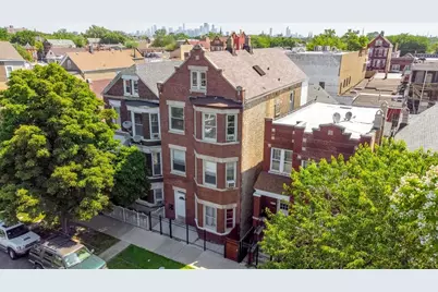 2539 S Sawyer Avenue, Chicago, IL 60623 - Photo 1
