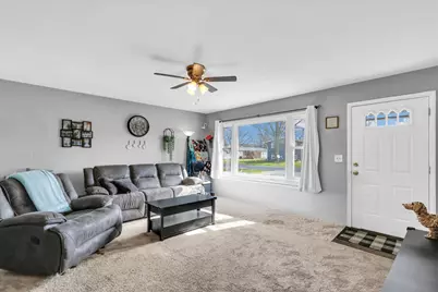 205 S Cory Street, Tolono, IL 61880 - Photo 6
