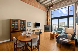 2545 S Dearborn St, Chicago, IL 60616 - Photo 2