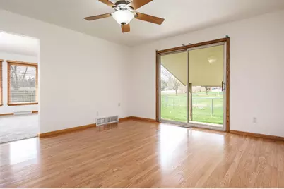 6435 Columbine Boulevard, Rockford, IL 61108 - Photo 12