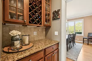 14101 W Rodmell Ct, Libertyville, IL 60048 - Photo 22