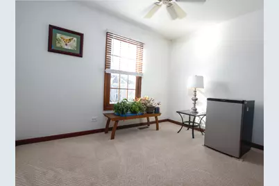 1351 Callen Lane, Des Plaines, IL 60016 - Photo 26