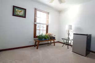 1351 Callen Ln, Des Plaines, IL 60016 - Photo 26