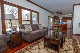 1351 Callen Ln, Des Plaines, IL 60016 - Photo 8