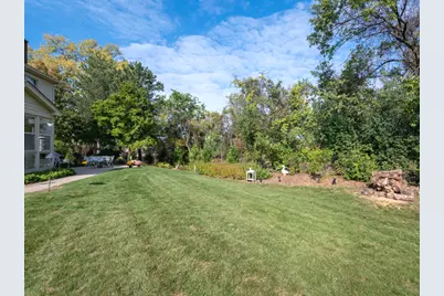 1351 Callen Lane, Des Plaines, IL 60016 - Photo 38