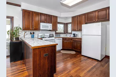 1351 Callen Lane, Des Plaines, IL 60016 - Photo 10