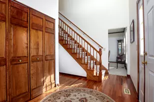 1351 Callen Ln, Des Plaines, IL 60016 - Photo 6