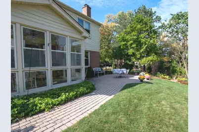 1351 Callen Lane, Des Plaines, IL 60016 - Photo 36