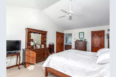 1351 Callen Lane, Des Plaines, IL 60016 - Photo 22