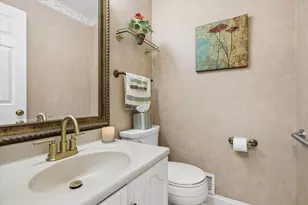 404 Shoreline Rd, Lake Barrington, IL 60010 - Photo 10