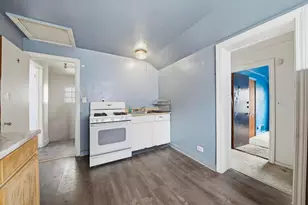 1819 Hartrey Ave, Evanston, IL 60201 - Photo 4