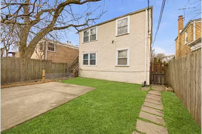 1819 Hartrey Avenue, Evanston, IL 60201 - Photo 12