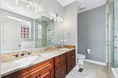 1244 W Cornelia Avenue #2, Chicago, IL 60657 - Photo 12