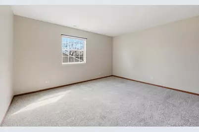 36 Gant Circle #H, Streamwood, IL 60107 - Photo 16