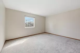 36 Gant Cir, Streamwood, IL 60107 - Photo 16