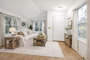 124 Cardinal Ln, Sandwich, IL 60548 - Photo 2