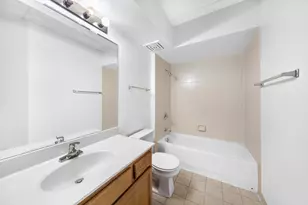 5555 N Cumberland Ave, Chicago, IL 60656 - Photo 12