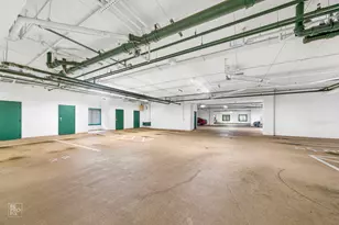 5555 N Cumberland Ave, Chicago, IL 60656 - Photo 20