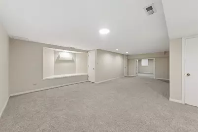 11602 Briarwood Lane, Burr Ridge, IL 60527 - Photo 26