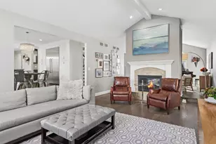 11602 Briarwood Ln, Burr Ridge, IL 60527 - Photo 8