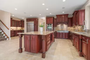 26 E Peter Ln, Hawthorn Woods, IL 60047 - Photo 14