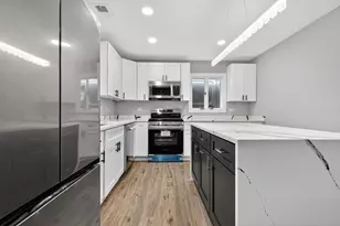 339 Blackhawk Dr, Park Forest, IL 60466 - Photo 6