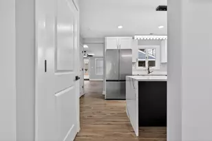 339 Blackhawk Dr, Park Forest, IL 60466 - Photo 8