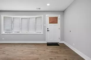 339 Blackhawk Dr, Park Forest, IL 60466 - Photo 18