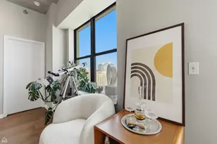 1122 W Catalpa Ave, Chicago, IL 60640 - Photo 10