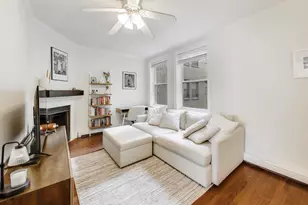 640 W Waveland Ave, Chicago, IL 60613 - Photo 4