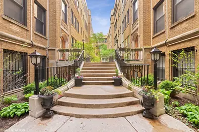 640 W Waveland Avenue #2F, Chicago, IL 60613 - Photo 1